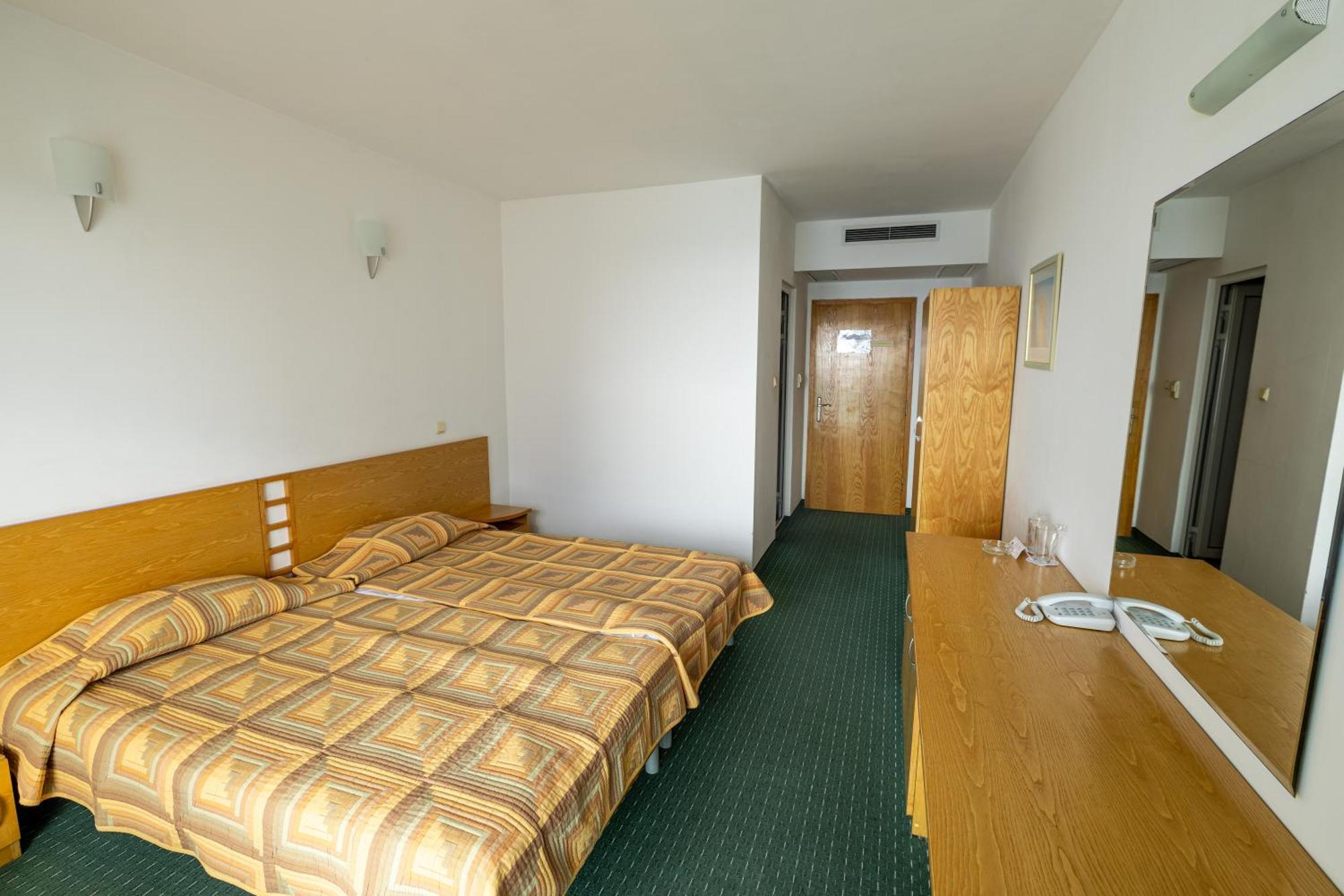 Hotel Slavyanski Slantschew brjag Exterior foto