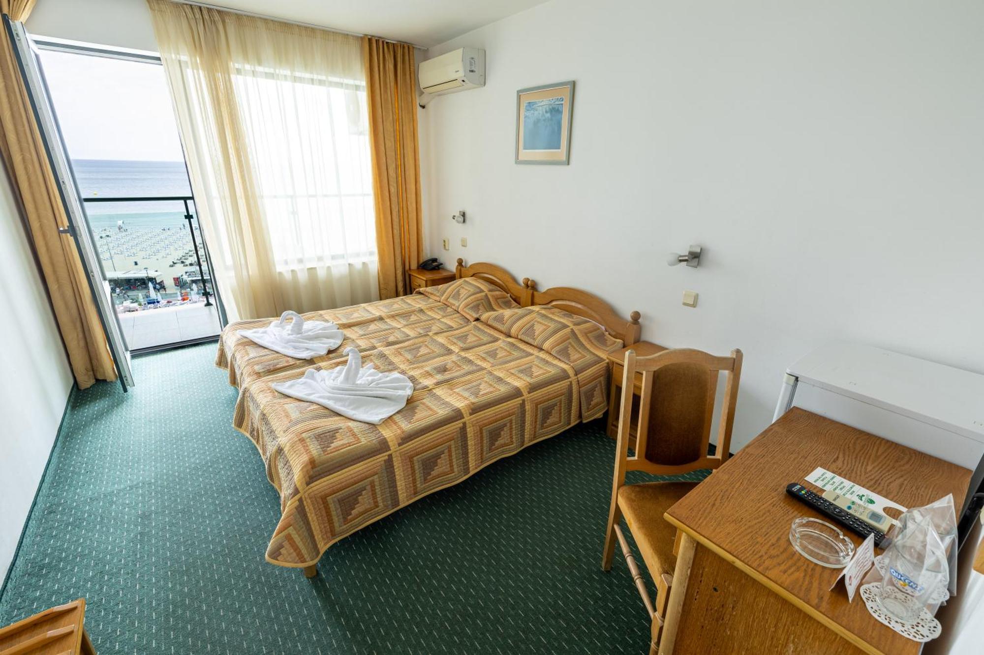 Hotel Slavyanski Slantschew brjag Exterior foto